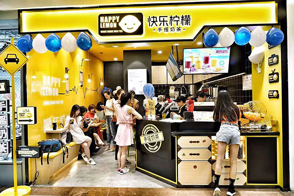 “秋后第一杯奶茶”，成都奶茶店裝修大比拼！